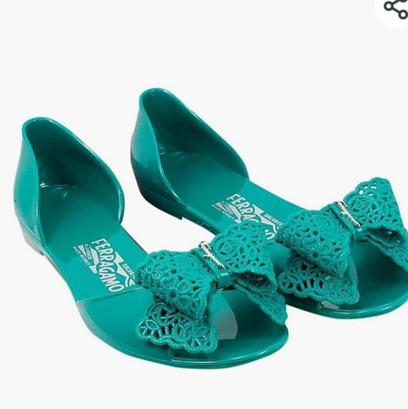 Salvatore Ferragamo Shoe - Picture 1 of 5
